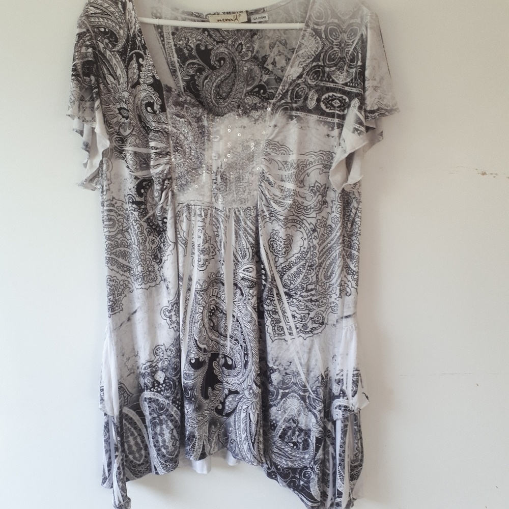 One World Tunic Top Sz L Ruffles Bling